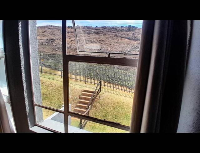 2 BEDROOM APARTMENT FOR SALE IN WESTDENE